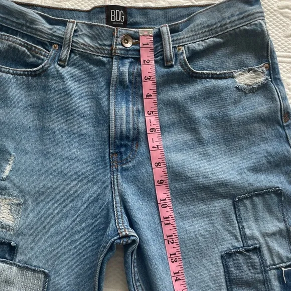 Urban Outfitters BDG Dad Slim Taper Fit Jean Medium Wash Patchwork Denim 33 - Picture 9 of 16